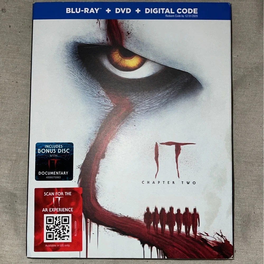 IT Chapter Two Blu-Ray - Picture 1 of 4